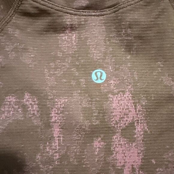 lululemon athletica Brown and Pink athletic tee women’s size 10 - Picture 11 of 15